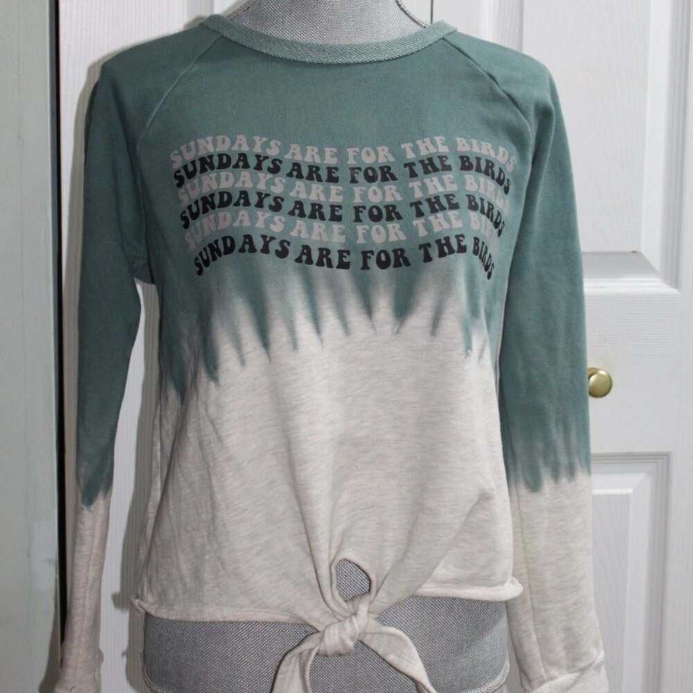 Hem & Thread Phila. Eagles Top